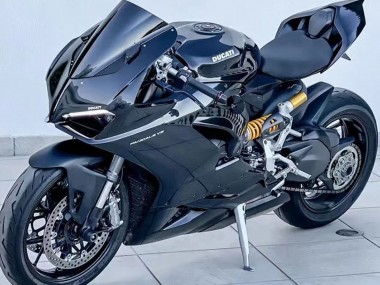 2020-2024 Black Ducati Panigale V2 Motorcycle Fairings Australia