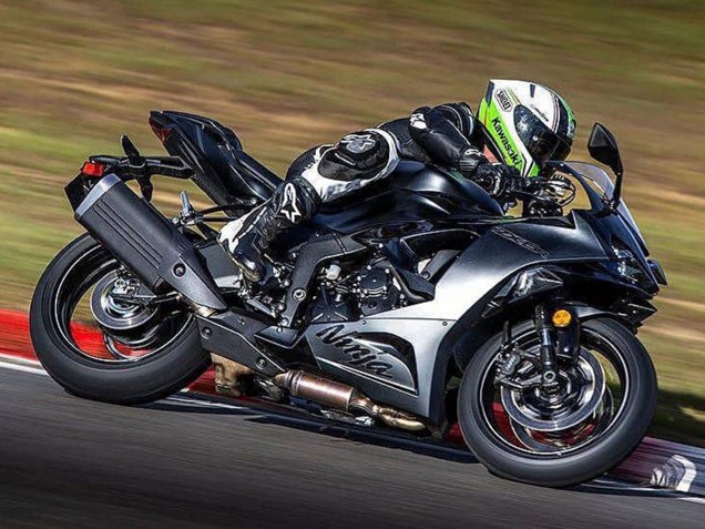 2023-2025 Matte Black Kawasaki ZX6R Motorcycle Fairing Australia