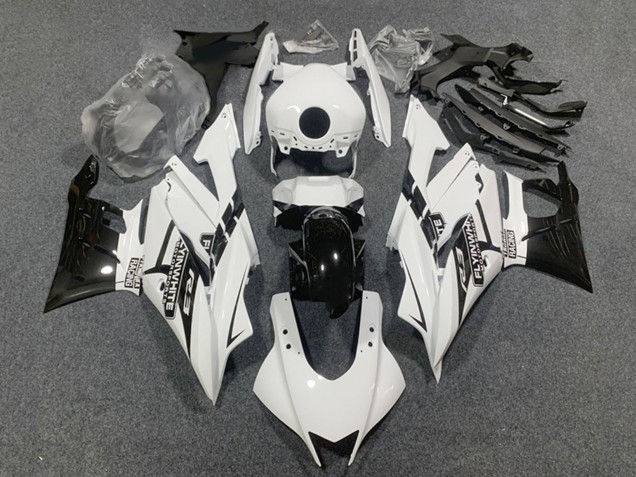2022-2024 White Glossy Black Yamaha YZF R3/R25 Motorcycle Fairings Australia