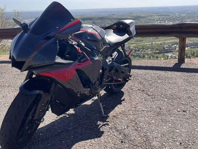 2020-2025 Black Carbon Fiber Red Yamaha YZF 1000 R1 Motorcycle Fairings Australia