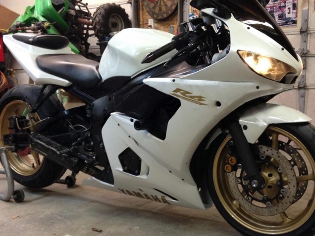 2005 White Gold Yamaha YZF 600 R6 Motorcycle Fairings Australia
