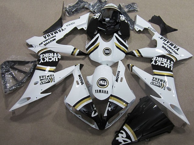 2004-2006 White Black Lucky Strike Yamaha YZF R1 Motorcycle Fairings Australia